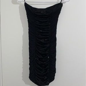 Sleeveless Body Con dress